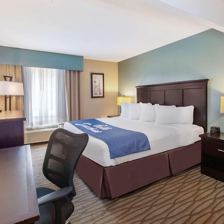 Days Inn By Wyndham פטוסקי מראה חיצוני תמונה